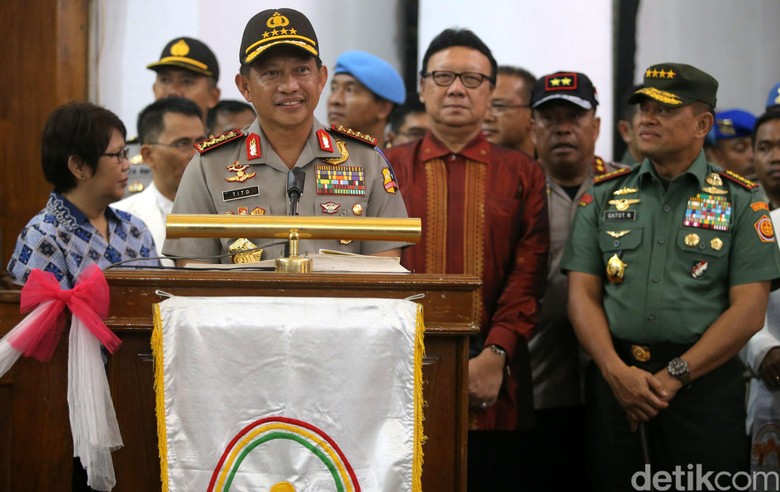 Kapolri: Pelaksanaan Ibadah Misa Natal 2016 Berjalan Lancar Kapolri: Pelaksanaan Ibadah Misa Natal 2016 Berjalan Lancar
