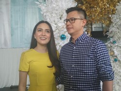 7 Potret Artis Indonesia yang Gelar Pernikahan Mewah dan Berakhir Cerai