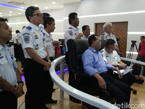 Menhub Cek Angkutan untuk Libur Natal dan Tahun Baru via Video Call
