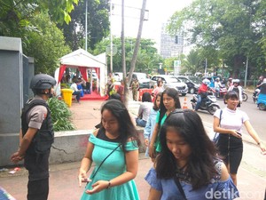 116 Personel Polisi Jaga Misa Natal di Gereja Katedral Jakarta