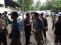 Ahok dan Keluarga Lakukan Ibadah Natal di GKY Pluit