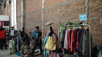 Pada acara tersebut, terdapat juga pertunjukan seni lain dan bazar. Foto: Dyah Paramita Saraswati