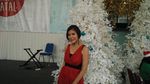 Cantik Kenakan Dress Merah, Olga Lydia Sebarkan Pesan Damai Natal