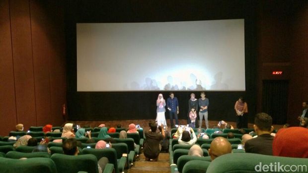 Nonton Film Indonesia, Sandiaga: Ini Tak Ada Hubungan dengan Kampanye