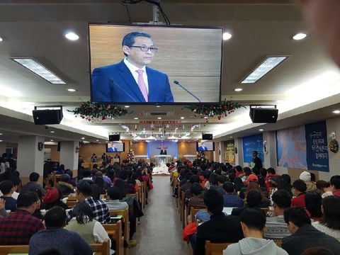 Rukun dan Hangatnya Perayaan Natal para WNI di Seoul