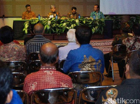 Natal di Banyuwangi Aman, Bupati Anas: Ini Modal Membangun Daerah