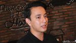Girls, Billy Davidson Masih Jomblo Nih