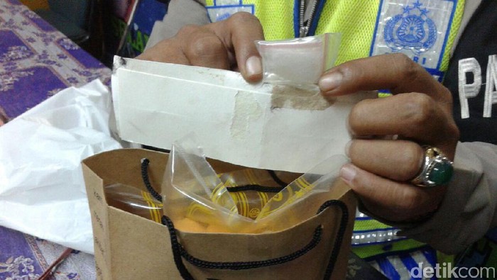 Pengemudi Ojek Online Gagalkan Pengiriman Narkoba di Cilandak