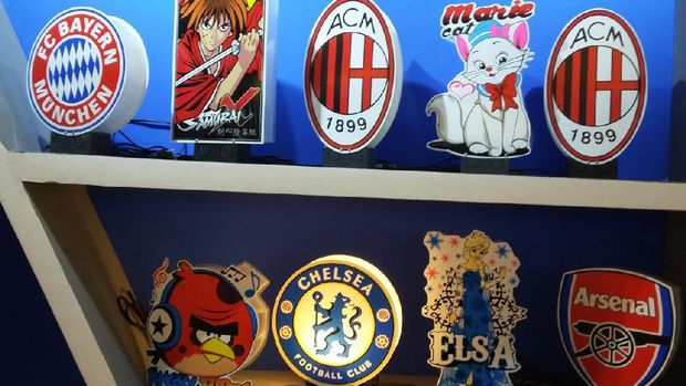 Ikuti Jejak Orang Tua, Pria Ini Buka Usaha Lampu Hias Beromzet Rp 15 Juta/Bulan