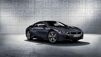 BMW i8 terbaru juga harus memiliki handling yang lebih baik. Sebab kabarnya, sistem suspensi mobil ini bakal direvisi.