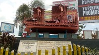 Monumen Kapal Majapahit ini semakin mempercantik taman simpang empat Miji. Tujuannya membangkitkan kebanggaan sebagai bangsa maritim (Enggran/detikTravel)
