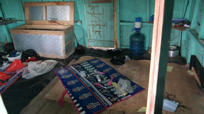 Melihat Lebih Dekat Markas Terapung Teroris di Tengah Waduk Jatiluhur