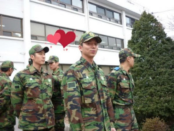 Lee Dong Wook dan Gong Yoo