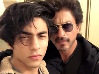 Aryan Khan, Putra Sulung yang Makin Mirip Shah Rukh Khan