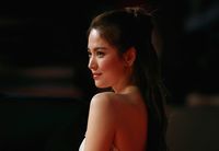 8 Tips Cantik Song Hye Kyo yang Mudah Ditiru 