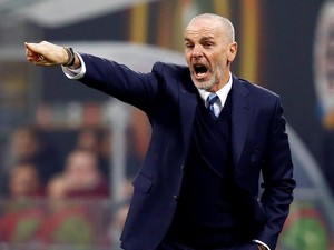 Tawaran Inter Menghampiri Pioli di Waktu yang Tepat