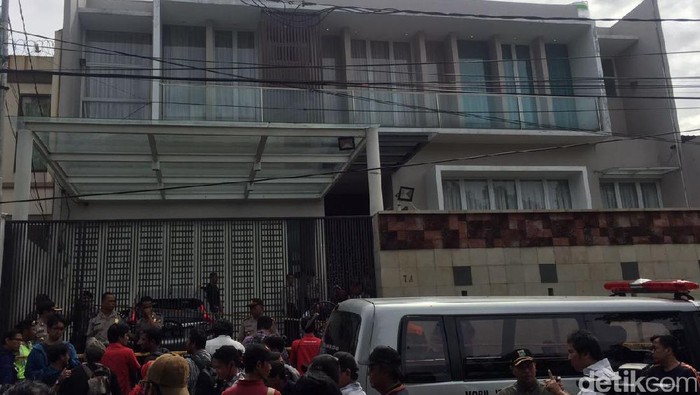 Penampakan Rumah Mewah yang Jadi Sasaran Pembunuhan Sadis di Pulomas