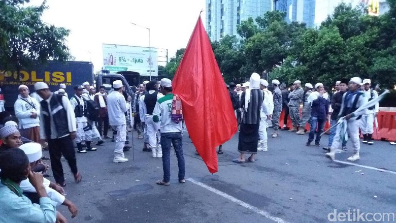 Sidang Lanjutan Ahok Digelar Massa FPI Aksi di Eks PN Jakpus