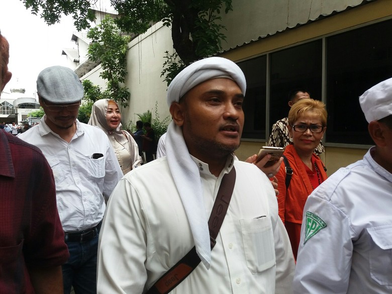 Bamukmin: Masuk Surga Minta ke Allah, Rasul, Bersama Prabowo-Sandi Bamukmin: Masuk Surga Minta ke Allah, Rasul, Bersama Prabowo-Sandi