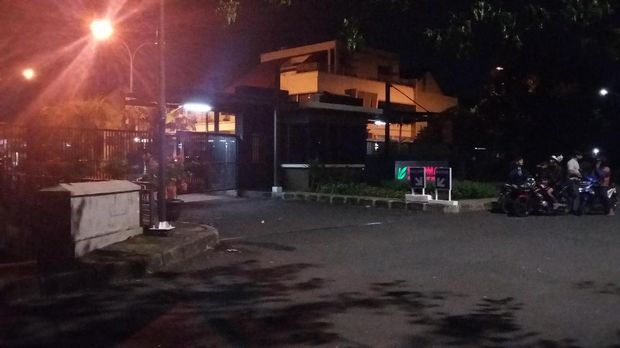  Mensos Kirim Bunga Dukacita Untuk Ir Dodi dan Korban Pembunuhan di Pulomas