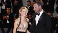 Naomi Watts dan Liev Schreiber, 11 tahun berumah tangga. Tapi rumah tangga mereka berakhir dalam perceraian. Foto: Getty Images
