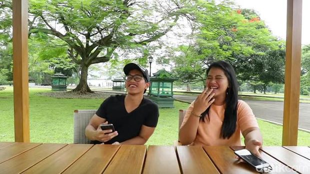 Begini Gaya Kocak Kaesang dan Kahiyang Jawab Pertanyaan Netizen
