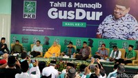 Acara Haul ini untuk memperingati wafatnya Gus Dur pada Desember 2009.