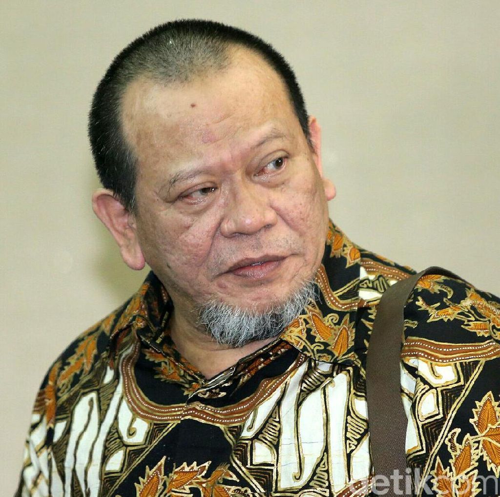 La Nyalla Terpilih Jadi Ketua DPD La Nyalla Terpilih Jadi Ketua DPD