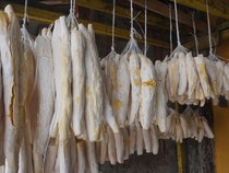 Rekomendasi Tempat Beli Peuyeum di Kota Bandung