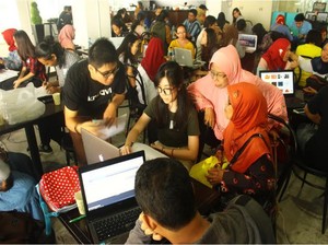 Produk UKM Pahlawan Ekonomi Surabaya Naik Kelas