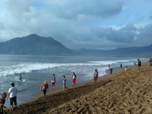 Keren! Pantai Prigi di Trenggalek Akan Punya Panggung 360 Derajat