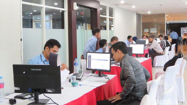 Peserta tax amnesty di Kantor Pusat Ditjen Pajak