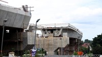Direktur Operasional dan Pemeliharaan MRT Jakarta, Agung Wicaksono mengungkapkan, proses konstruksi MRT ditargetkan rampung pada pertengahan 2018, baru kemudian bakal mulai dioperasikan pada bulan Februari 2019.