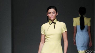 Foto: Koleksi Votum by Sebastian Gunawan di IPMI Trend Show 2017
