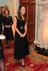 Kate Middleton Belanja Baju Sampai Rp 2,8 M di 2016