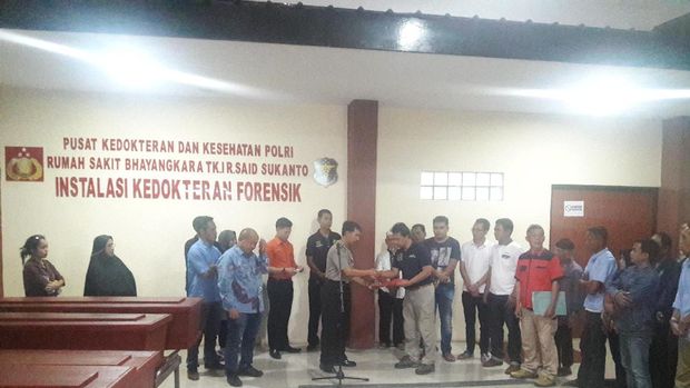 Seluruh Jenazah Korban Pembunuhan di Pulomas Dibawa Pulang Keluarga