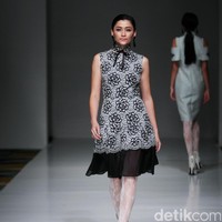 Koleksi Votum by Sebastian Gunawan mengusung tema Shades of Mind di IPMI Trend Show 2017. The Hall Lt. 8, Senayan City. Jakarta. [Foto: Mohammad Abduh/Wolipop]