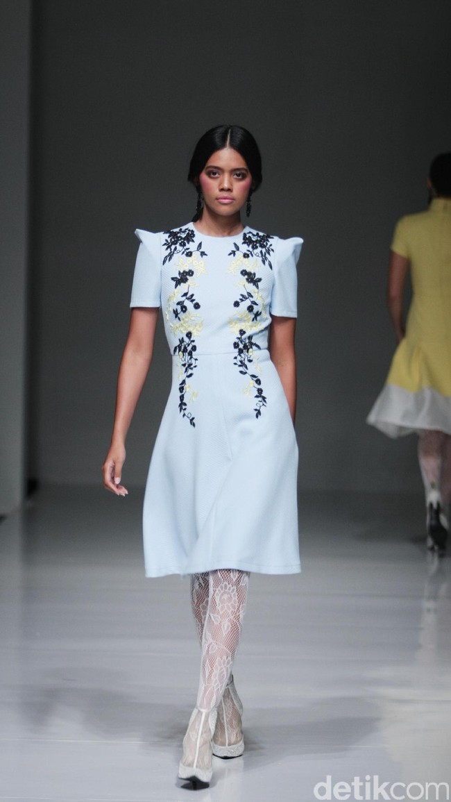 Koleksi Votum by Sebastian Gunawan mengusung tema Shades of Mind di IPMI Trend Show 2017. The Hall Lt. 8, Senayan City. Jakarta. [Foto: Mohammad Abduh/Wolipop]