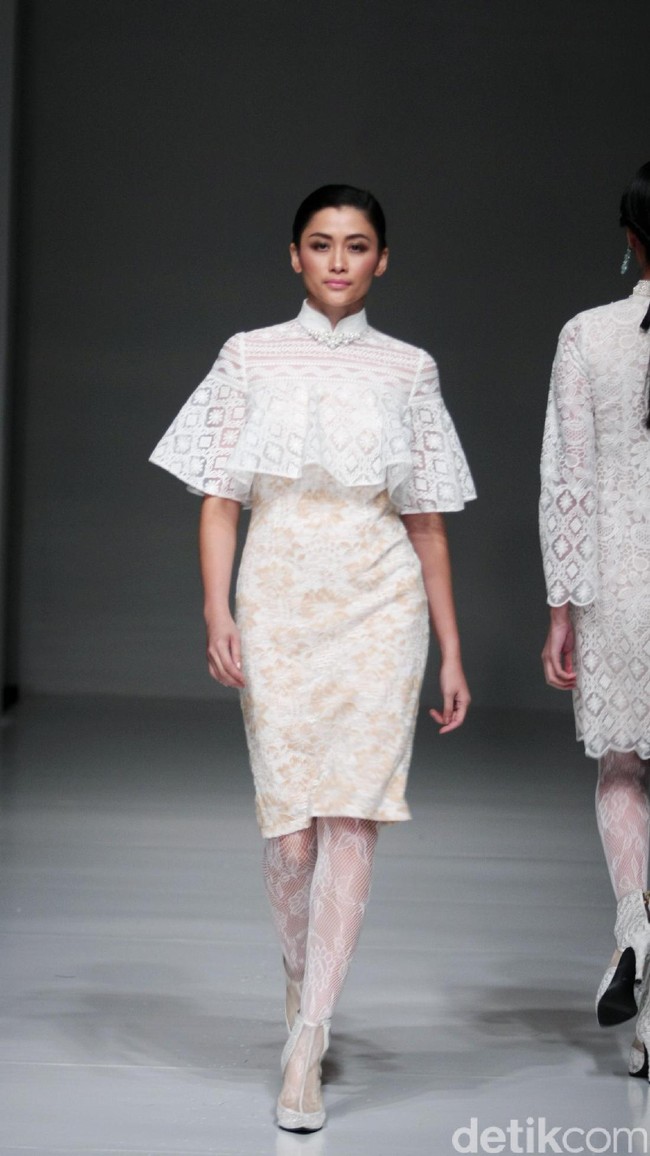 Koleksi Votum by Sebastian Gunawan mengusung tema Shades of Mind di IPMI Trend Show 2017. The Hall Lt. 8, Senayan City. Jakarta. [Foto: Mohammad Abduh/Wolipop]