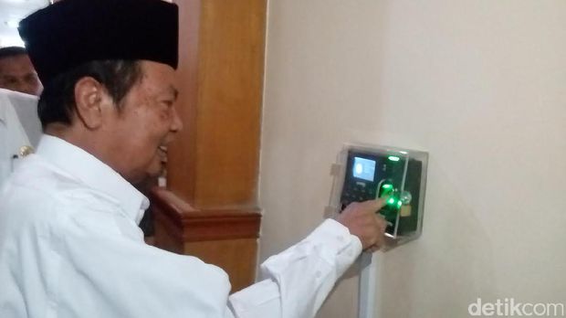 Pemkot Mojokerto Mulai Gunakan Absensi Sistem Online