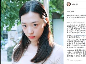 Dikritik Tajam karena Posting Foto Seksi, Ini Kata Sulli