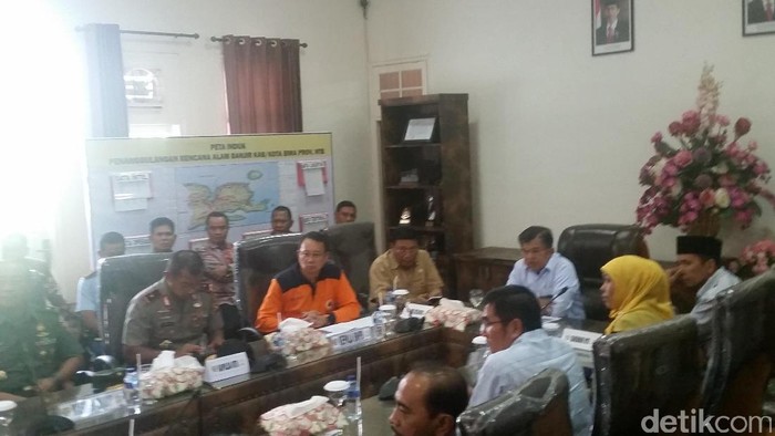 JK Tinjau Lokasi Banjir Bandang di Bima NTB