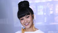 Pengambilan gambar ini bahkan sengaja dilakukan di Jepang, tepatnya kawasan Kanazawa. Pool/Palevi S/detikfoto.