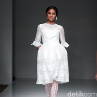 Koleksi Votum by Sebastian Gunawan mengusung tema Shades of Mind di IPMI Trend Show 2017. The Hall Lt. 8, Senayan City. Jakarta. [Foto: Mohammad Abduh/Wolipop]