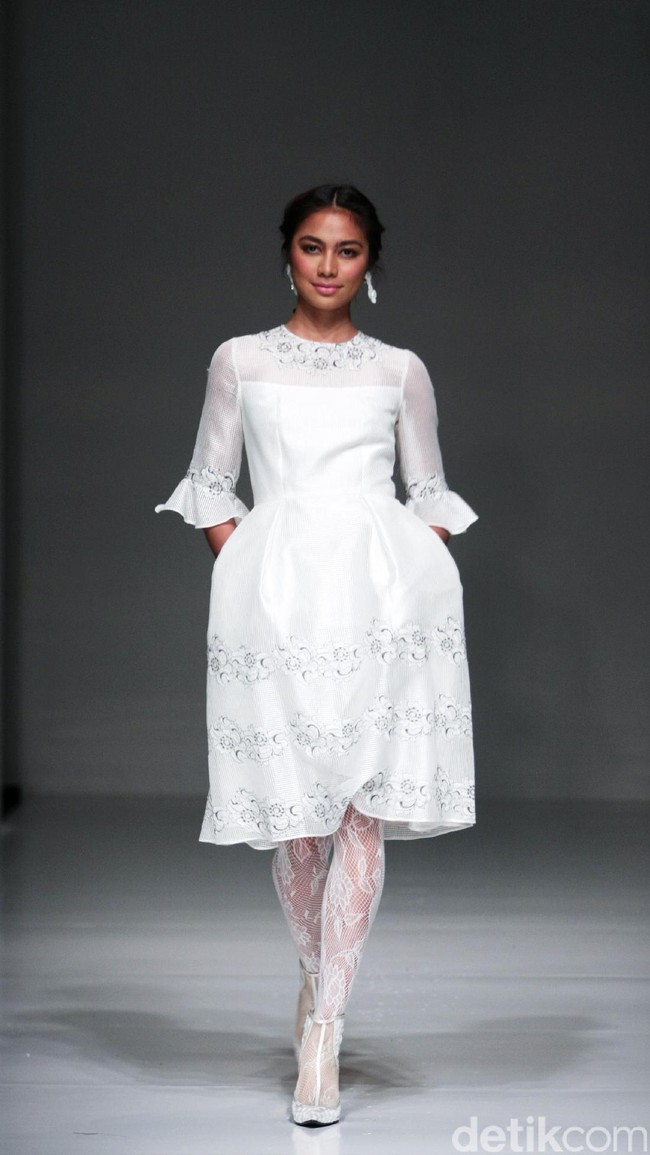 Koleksi Votum by Sebastian Gunawan mengusung tema Shades of Mind di IPMI Trend Show 2017. The Hall Lt. 8, Senayan City. Jakarta. [Foto: Mohammad Abduh/Wolipop]