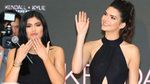 Kendall dan Kylie Jenner Terus Menebar Pesona