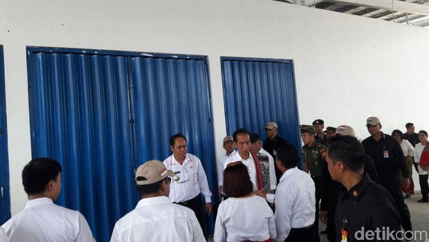 Presiden Jokowi di PLBN Motamassin Kabupaten Malaka-NTT