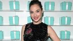 Gal Gadot Si Wonder Woman yang Menawan
