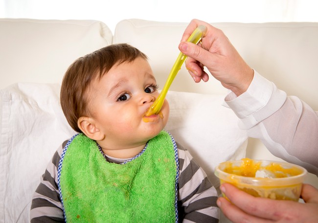 10 Makanan Ini Sebaiknya Tak Diberikan pada Bayi Usia Kurang dari 1 Tahun (1)