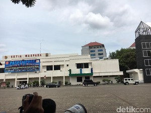 Sambangi Mako Paspampres, Jokowi Saksikan Simulasi Pengamanan Presiden
